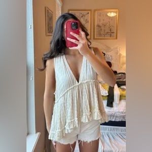 Urban Outfitters Flowy Cream Top size S